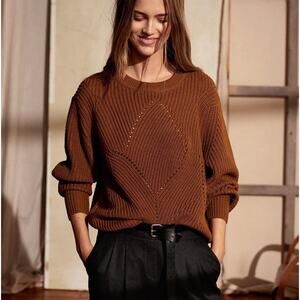 Wilfred Aritzia Serment Sweater in Rust brown 100% merino wool